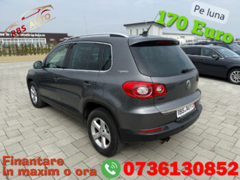 VW Tiguan 2011