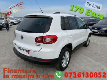VW Tiguan 2011