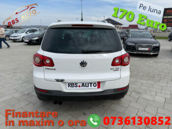 VW Tiguan 2011