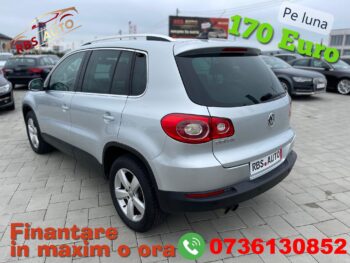 VW Tiguan 2010